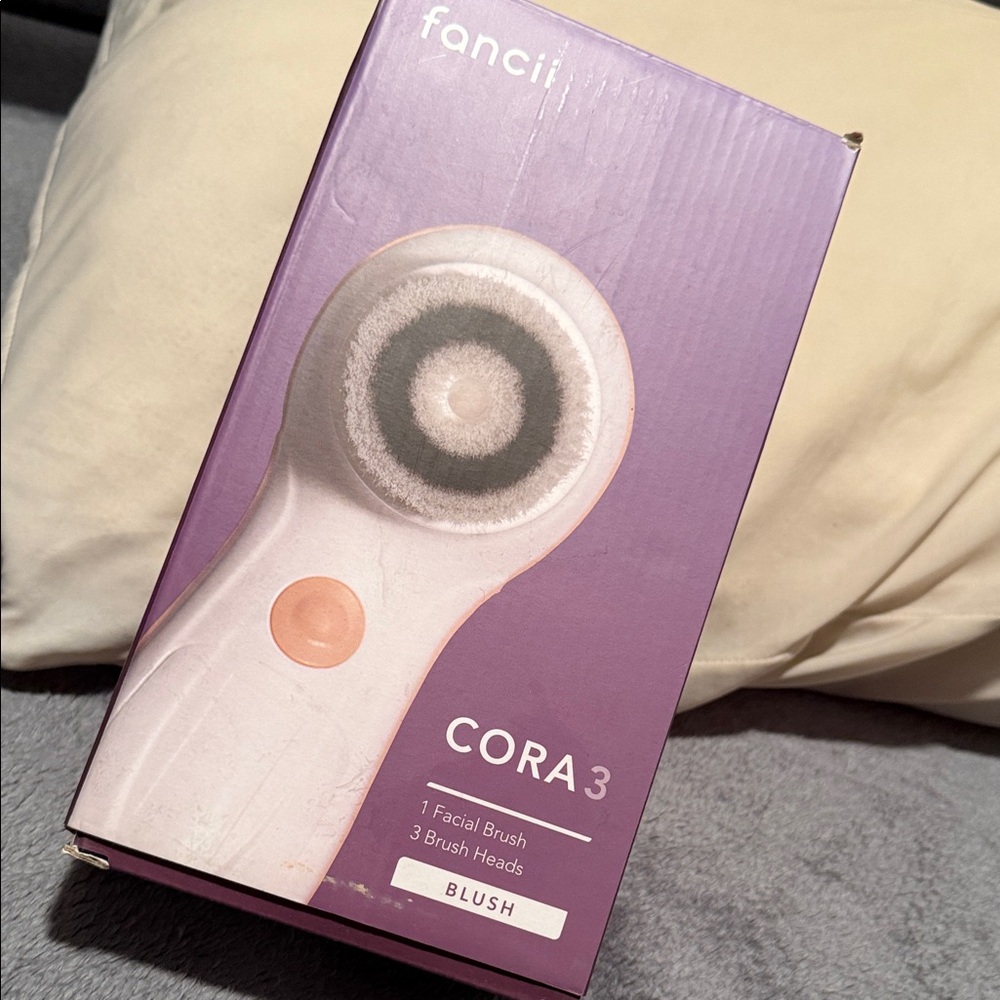 Fancii Cora 3 Facial Brush - Blush